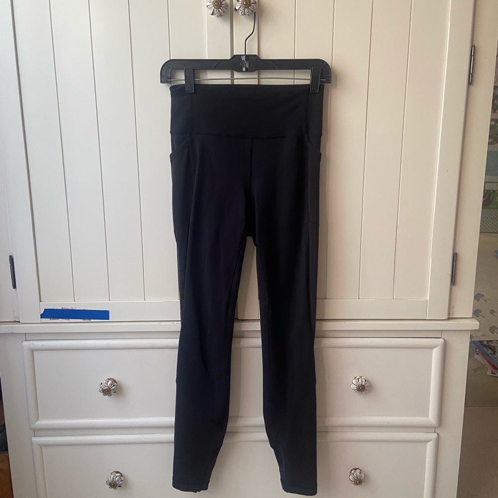 Lululemon Subtle Mesh Ankle Length Leggings (4)